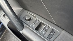 2018 (18) VOLKSWAGEN TIGUAN 2.0 TDi 190 4Motion R-Line 5dr DSG 5933403