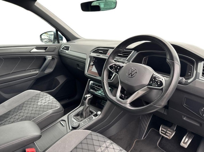 2021 (70) VOLKSWAGEN TIGUAN 2.0 TDI 4Motion R-Line 5dr DSG 5961447