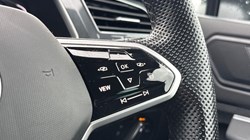 2021 (70) VOLKSWAGEN TIGUAN 2.0 TDI 4Motion R-Line 5dr DSG 5961463