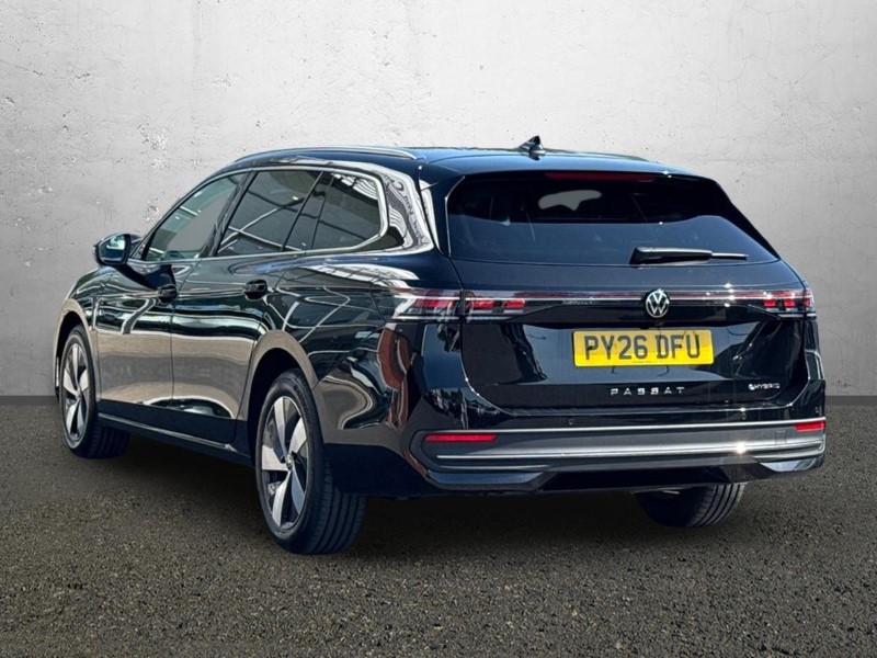 2026 (26) VOLKSWAGEN PASSAT 1.5 TSI eHybrid Match 5dr DSG