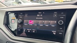2020 (69) VOLKSWAGEN POLO 1.0 TSI 95 SE 5dr 5961392