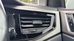 2020 (69) VOLKSWAGEN POLO 1.0 TSI 95 SE 5dr 5961396