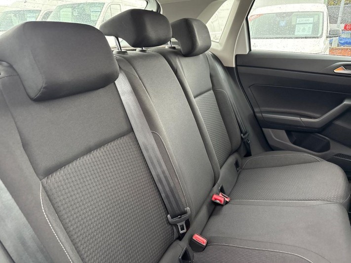 2020 (69) VOLKSWAGEN POLO 1.0 TSI 95 SE 5dr 5961399