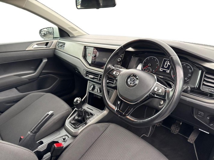 2020 (69) VOLKSWAGEN POLO 1.0 TSI 95 SE 5dr 5961370