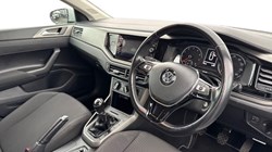 2020 (69) VOLKSWAGEN POLO 1.0 TSI 95 SE 5dr 5961370