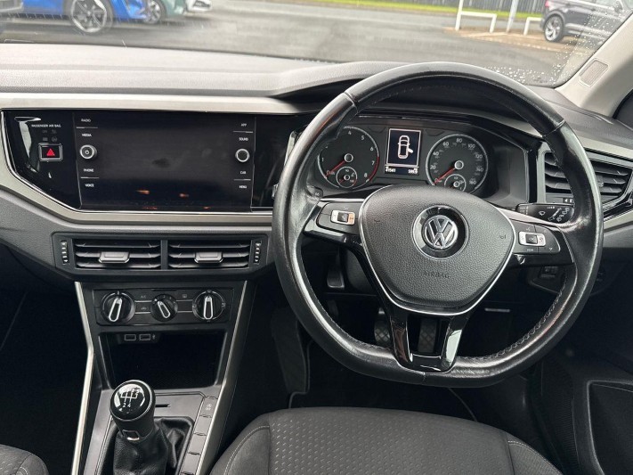 2020 (69) VOLKSWAGEN POLO 1.0 TSI 95 SE 5dr 5961388