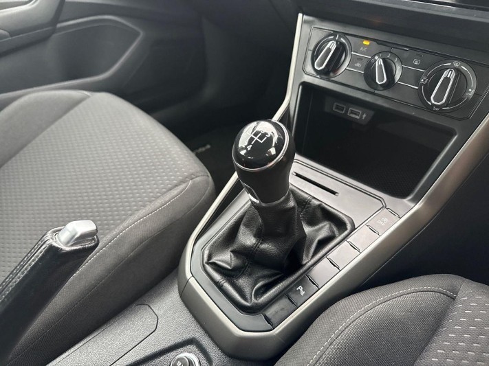 2020 (69) VOLKSWAGEN POLO 1.0 TSI 95 SE 5dr 5961397