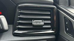 2024 (74) VOLKSWAGEN COMMERCIAL AMAROK D/Cab Pick Up Life 2.0 TDI 170 4MOTION 5966734
