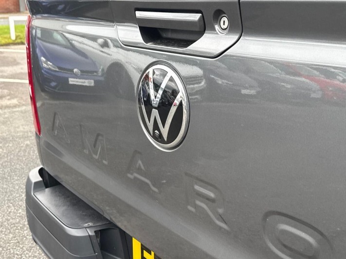 2024 (74) VOLKSWAGEN COMMERCIAL AMAROK D/Cab Pick Up Life 2.0 TDI 170 4MOTION 5966749