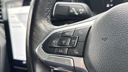 2024 (74) VOLKSWAGEN COMMERCIAL AMAROK D/Cab Pick Up Life 2.0 TDI 170 4MOTION 5966724