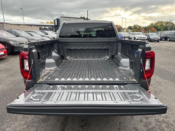 2024 (74) VOLKSWAGEN COMMERCIAL AMAROK D/Cab Pick Up Life 2.0 TDI 170 4MOTION 5966739