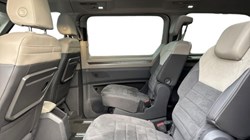 2024 (74) VOLKSWAGEN MULTIVAN 1.4 TSI eHybrid Style 5dr LWB DSG 5956305