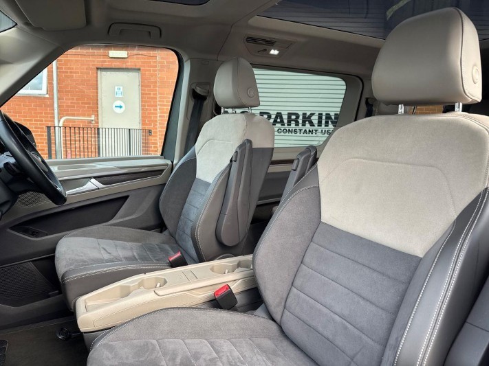 2024 (74) VOLKSWAGEN MULTIVAN 1.4 TSI eHybrid Style 5dr LWB DSG 5956333