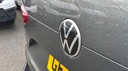2024 (74) VOLKSWAGEN MULTIVAN 1.4 TSI eHybrid Style 5dr LWB DSG 5956344