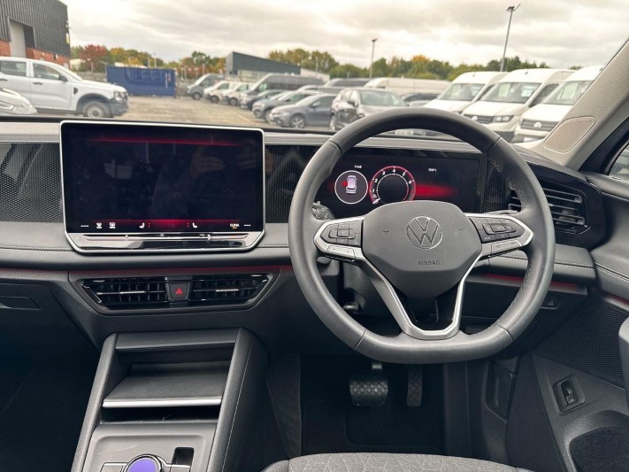 2025 (75) VOLKSWAGEN TIGUAN 1.5 eTSI 150 Match 5dr DSG 5939892