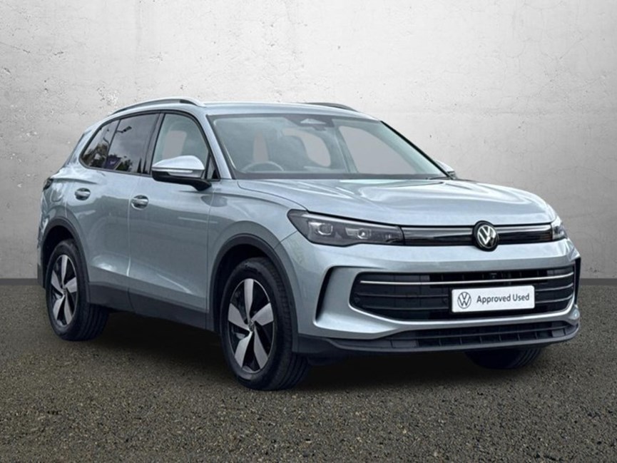 2025 (75) VOLKSWAGEN TIGUAN 1.5 eTSI 150 Match 5dr DSG