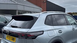 2025 (75) VOLKSWAGEN TIGUAN 1.5 eTSI 150 Match 5dr DSG 5939908