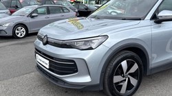 2025 (75) VOLKSWAGEN TIGUAN 1.5 eTSI 150 Match 5dr DSG 5939912