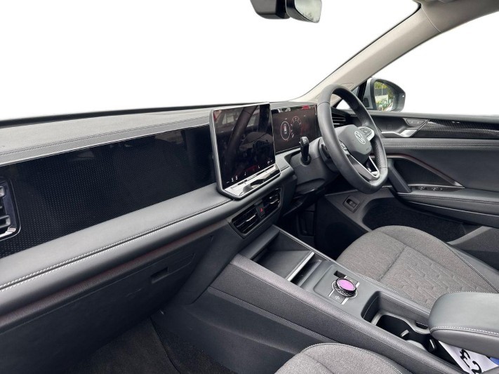 2025 (75) VOLKSWAGEN TIGUAN 1.5 eTSI 150 Match 5dr DSG 5939870