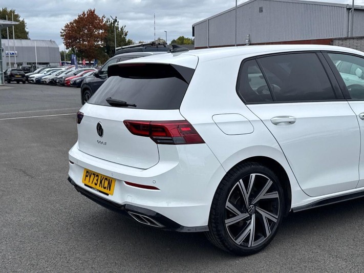 2024 (73) VOLKSWAGEN GOLF 1.5 TSI R-Line 5dr 5919951