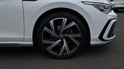 2024 (73) VOLKSWAGEN GOLF 1.5 TSI R-Line 5dr 5919910