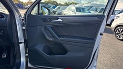 2023 (73) VOLKSWAGEN TIGUAN 1.5 TSI 150 R-Line Edition 5dr DSG 5933611