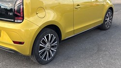 2017 (67) VOLKSWAGEN UP 1.0 90PS High Up 3dr 5929704