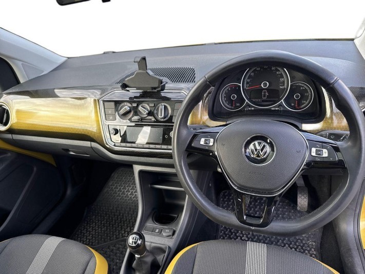 2017 (67) VOLKSWAGEN UP 1.0 90PS High Up 3dr 5929674