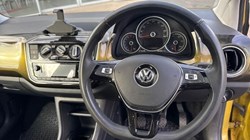 2017 (67) VOLKSWAGEN UP 1.0 90PS High Up 3dr 5929683