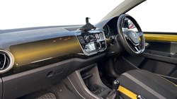 2017 (67) VOLKSWAGEN UP 1.0 90PS High Up 3dr 5929665