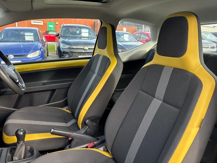2017 (67) VOLKSWAGEN UP 1.0 90PS High Up 3dr 5929699