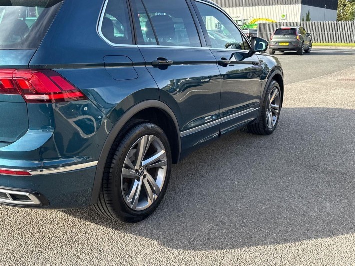 2023 (23) VOLKSWAGEN TIGUAN 1.5 TSI 150 R-Line Edition 5dr DSG 5938882