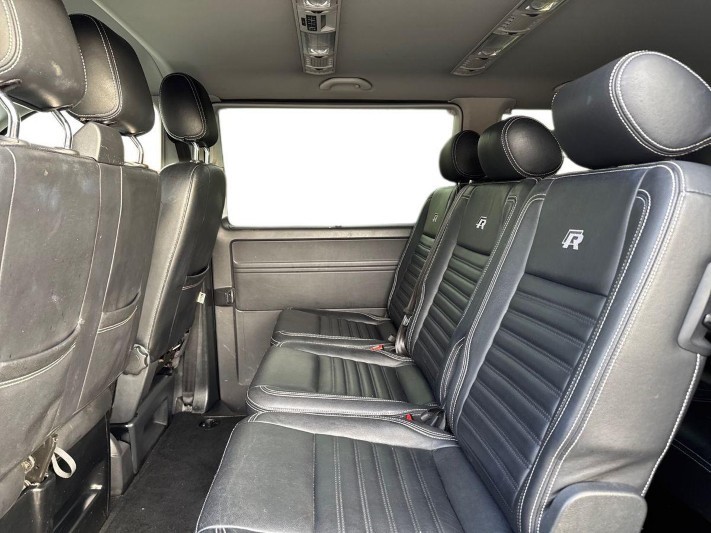 2017 (17) VOLKSWAGEN COMMERCIAL TRANSPORTER SHUTTLE 2.0 TDI BMT 150PS SE Minibus DSG 5986560