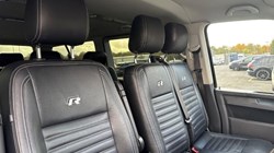 2017 (17) VOLKSWAGEN COMMERCIAL TRANSPORTER SHUTTLE 2.0 TDI BMT 150PS SE Minibus DSG 5986564