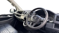 2017 (17) VOLKSWAGEN COMMERCIAL TRANSPORTER SHUTTLE 2.0 TDI BMT 150PS SE Minibus DSG 5986558