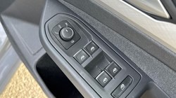 2022 (72) VOLKSWAGEN GOLF 1.5 TSI Life 5dr 5939146