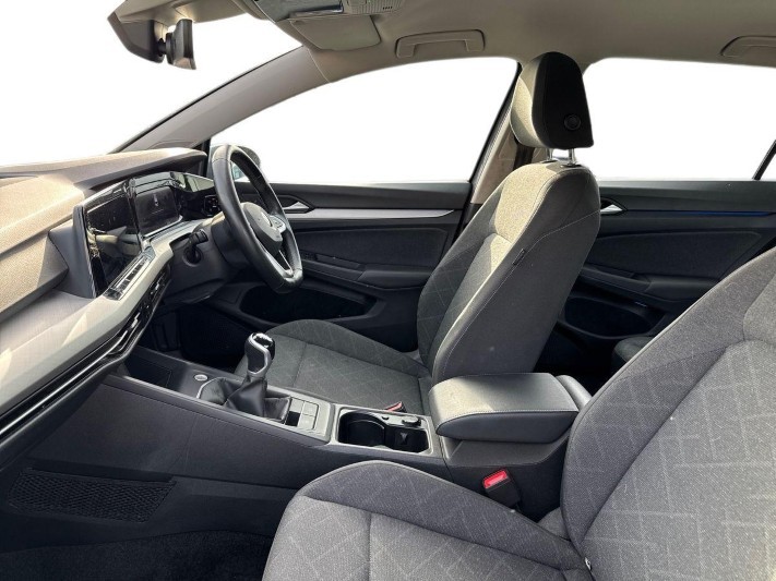 2022 (72) VOLKSWAGEN GOLF 1.5 TSI Life 5dr 5939137