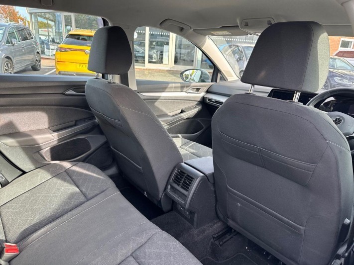 2022 (72) VOLKSWAGEN GOLF 1.5 TSI Life 5dr 5939143