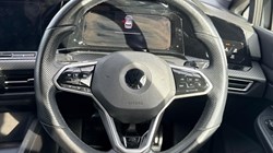 2020 (70) VOLKSWAGEN GOLF 1.5 eTSI 150 R-Line 5dr DSG 5939677