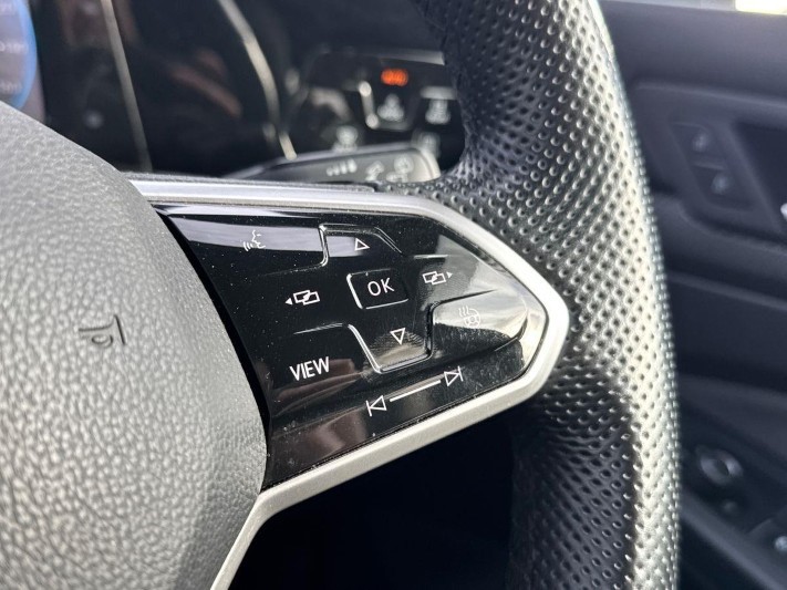 2020 (70) VOLKSWAGEN GOLF 1.5 eTSI 150 R-Line 5dr DSG 5939679