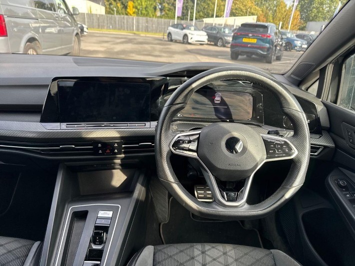2020 (70) VOLKSWAGEN GOLF 1.5 eTSI 150 R-Line 5dr DSG 5939681