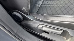 2020 (70) VOLKSWAGEN GOLF 1.5 eTSI 150 R-Line 5dr DSG 5939674