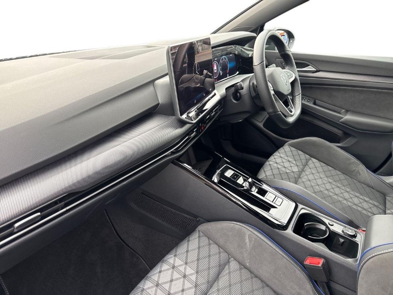 2026 (26) VOLKSWAGEN GOLF 2.0 TDI 150 Black Edition 5dr DSG 5945450