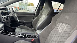 2026 (26) VOLKSWAGEN GOLF 2.0 TDI 150 Black Edition 5dr DSG 5945484