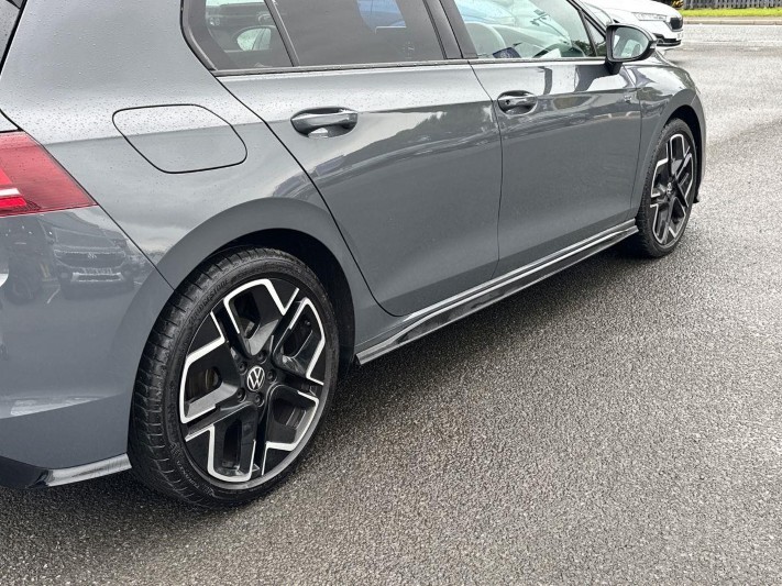 2025 (75) VOLKSWAGEN GOLF 2.0 TDI 150 R-Line 5dr DSG 5962463
