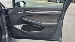 2025 (75) VOLKSWAGEN GOLF 2.0 TDI 150 R-Line 5dr DSG 5962436