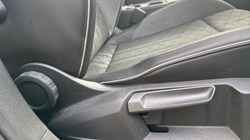 2022 (22) VOLKSWAGEN GOLF 1.5 eTSI 150 R-Line 5dr DSG 5956202