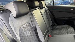2022 (22) VOLKSWAGEN GOLF 1.5 eTSI 150 R-Line 5dr DSG 5956220