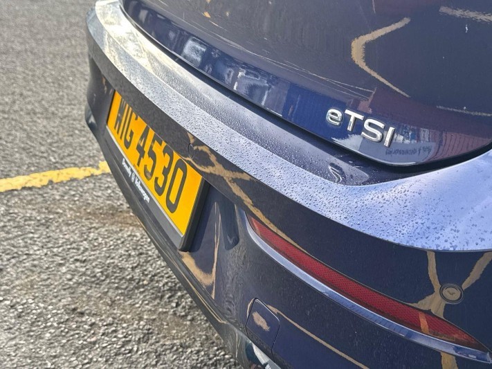 2022 (22) VOLKSWAGEN GOLF 1.5 eTSI 150 R-Line 5dr DSG 5956233