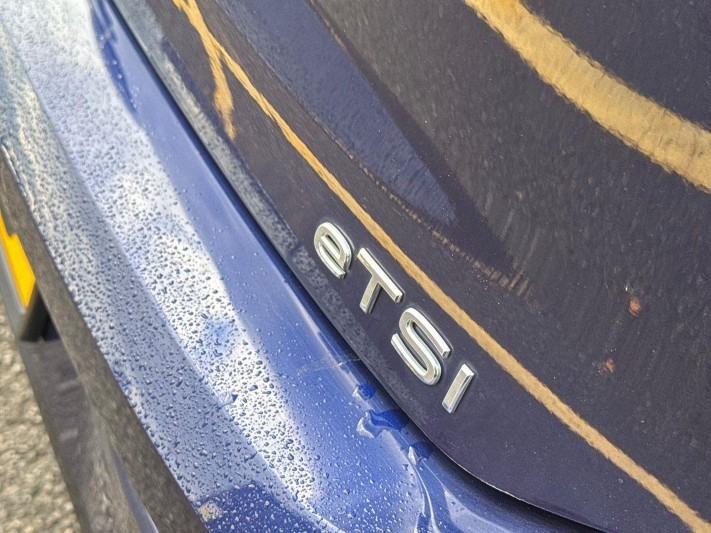 2022 (22) VOLKSWAGEN GOLF 1.5 eTSI 150 R-Line 5dr DSG 5956224